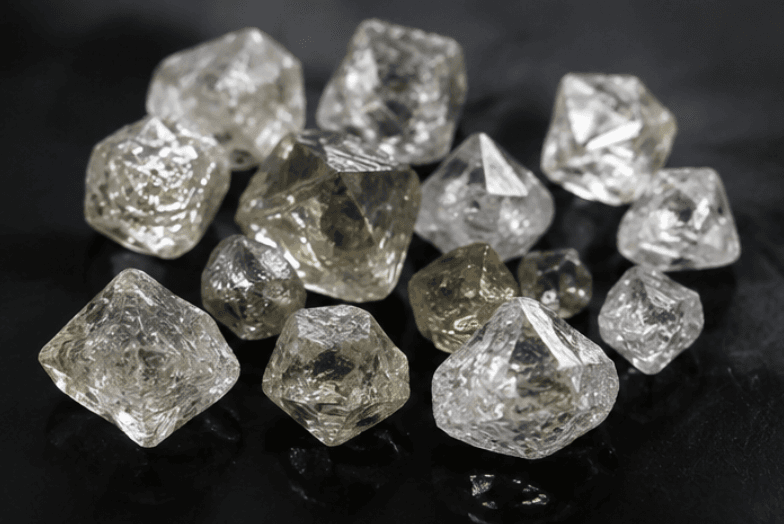 Diamants bruts, qualité gem Angola